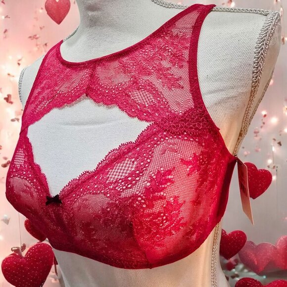 Betsey Johnson Lace Bralette | Red Black Floral Cutout | Size S NWT Intimates - Picture 3 of 6
